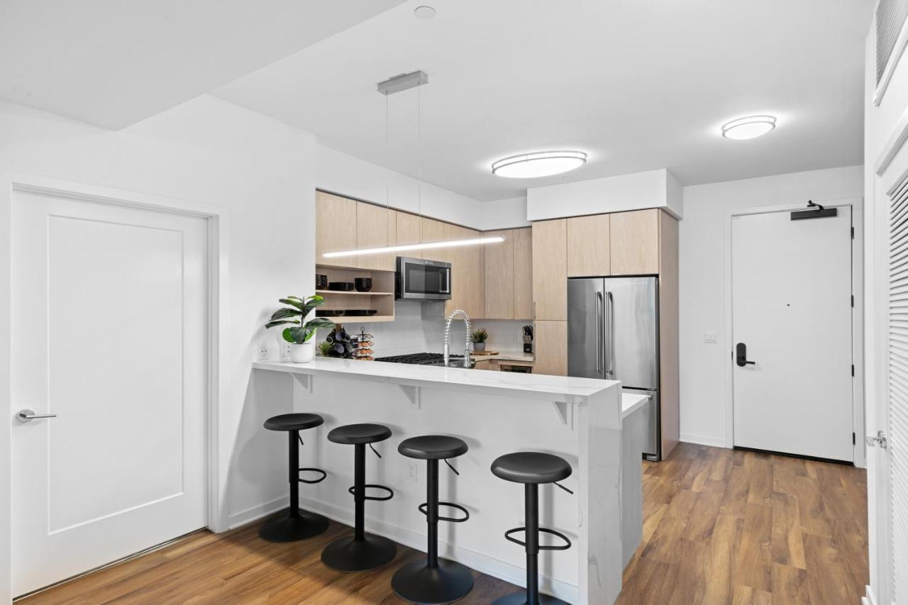 Beverly Grove Chic City Oasis 2 Bedroom Apt With Den 138 Los Angeles Ngoại thất bức ảnh